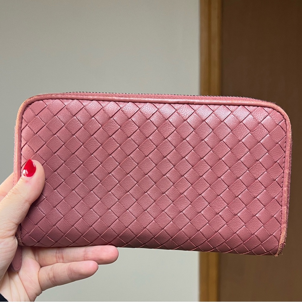 ❌SOLD❌ Pink Bottega Wallet